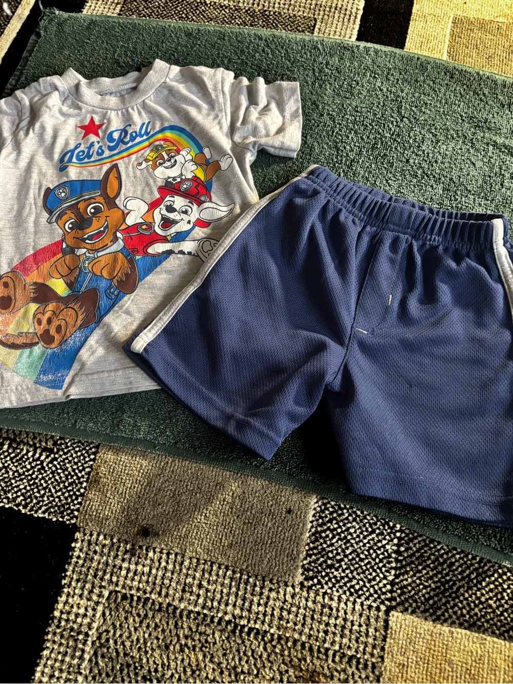 Paw Patrol Gray Graphic Tee with Blue Athletic Shorts boy 3t